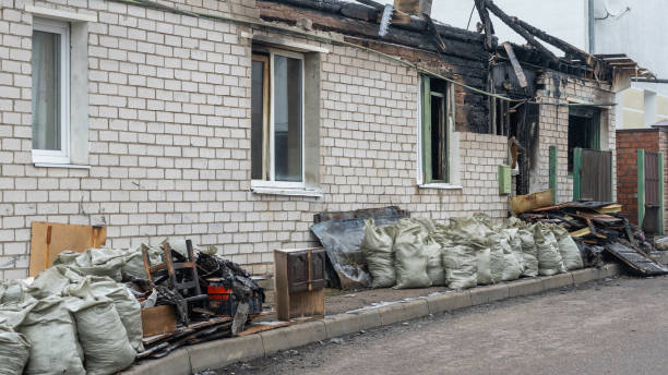 24/7 Emergency Fire Damage Removal experts in Forest View, IL